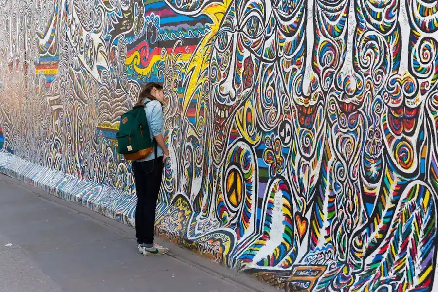 Berlin Mural Fest 2026 - 金钱搭讪 | 柏林壁画节